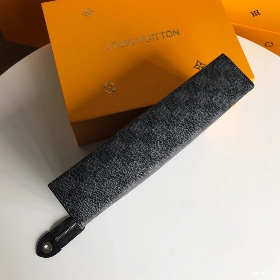 Vuitton M41696 CHANELutch Louis 0314